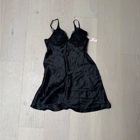 Victoria's Secret Other - NWT Victoria’s Secret Satin Night Gown Lingerie Size Medium